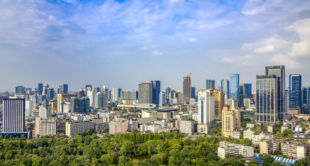 成都出台购房新政，刚需资格重新定义，无房家庭认证标准放宽