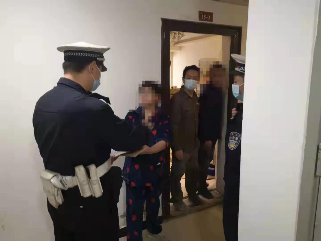 周末装修噪音扰民 居民不堪其扰报警