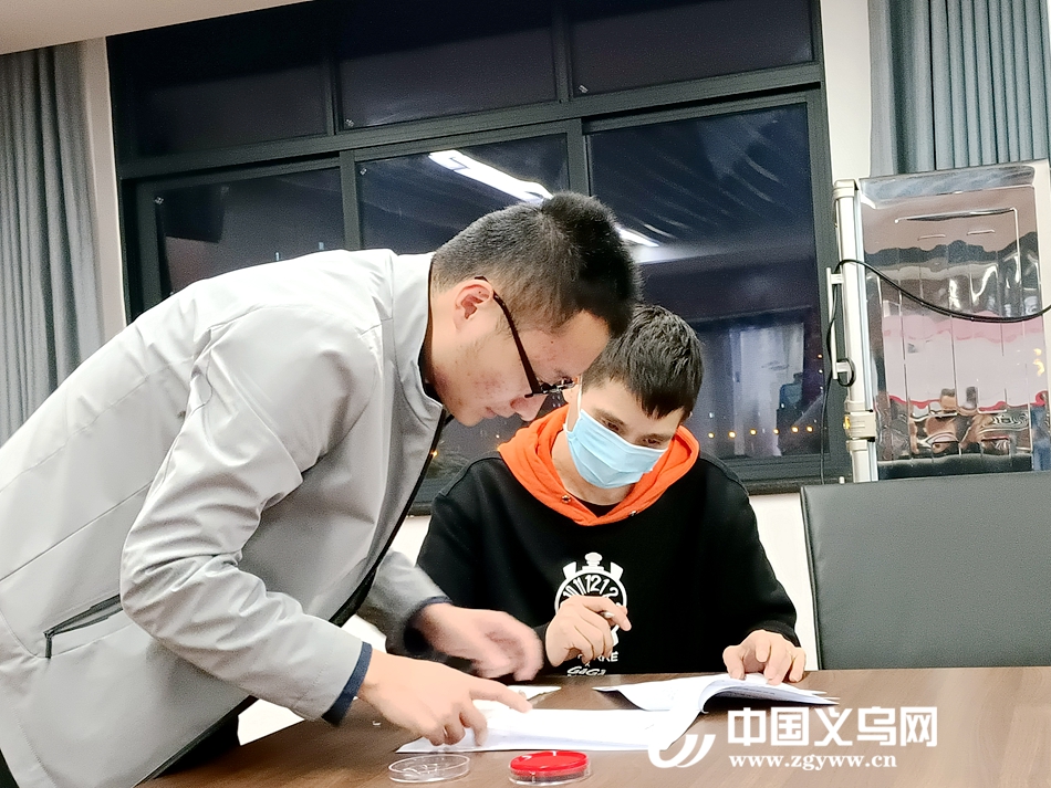中国义乌网丨观察丨未成年人盗窃岂能“一放了之”?义乌这一招让监护人“坐不住”了