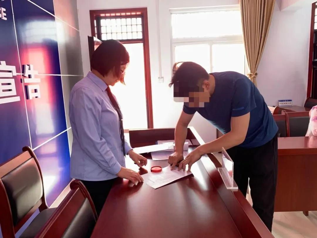 被法院判处缓刑，缓刑到底是什么？是不是就能逍遥法外了呢？