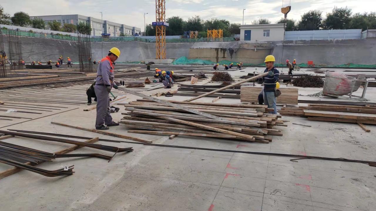 11月1日起，农民工工资保证金制度又有新规，拖欠工资后果严重了