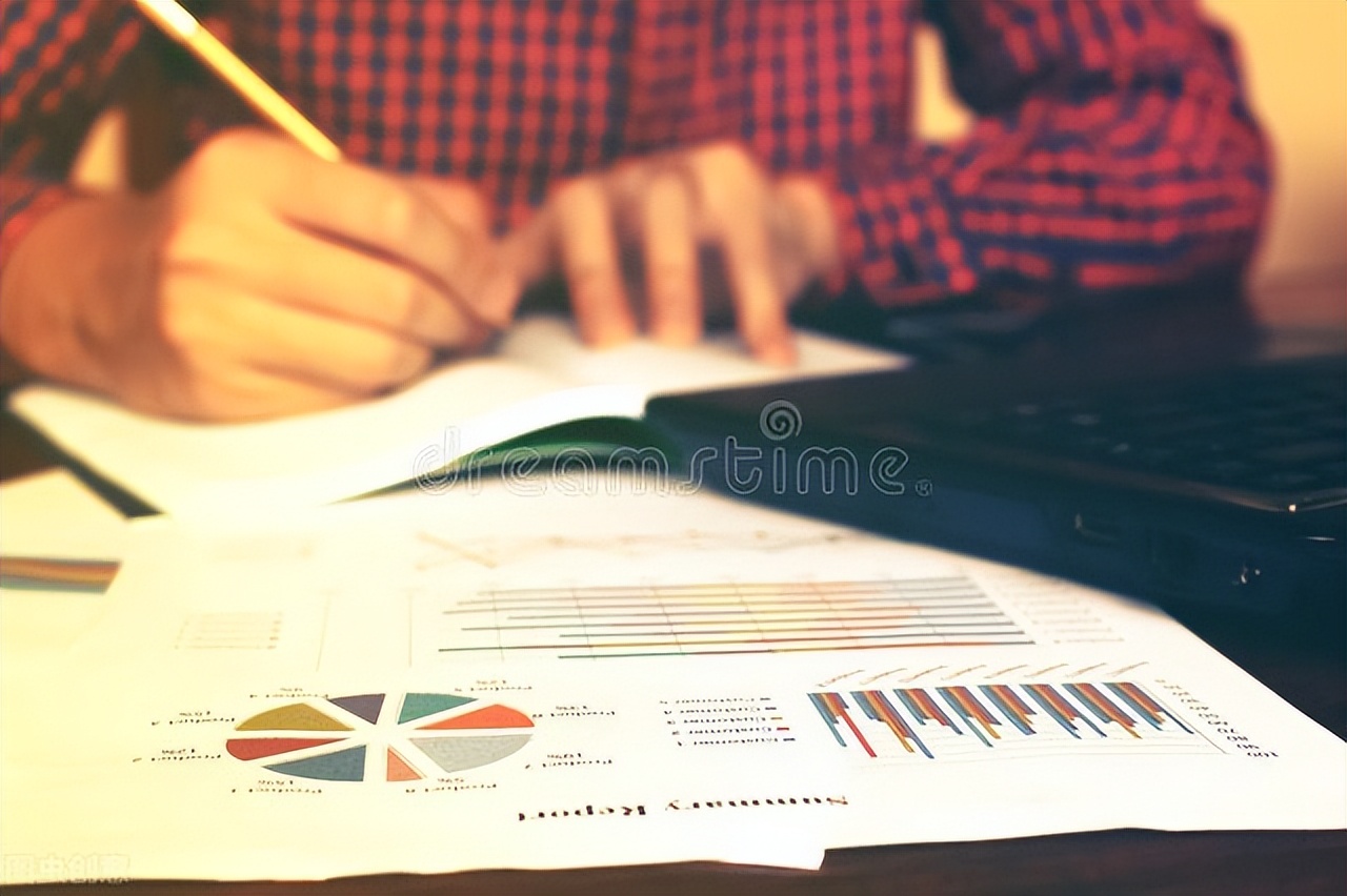 建筑工程款怎么出具发票？自然人代开税负率0.7%