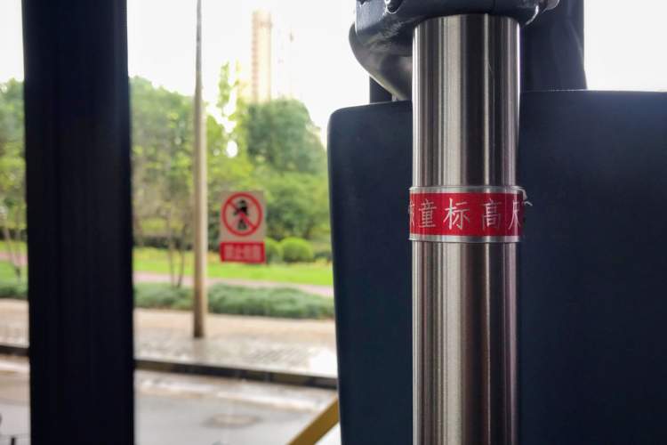 儿童票认定那是一个乱!高铁、航空、公交、景区各家有各家的标准