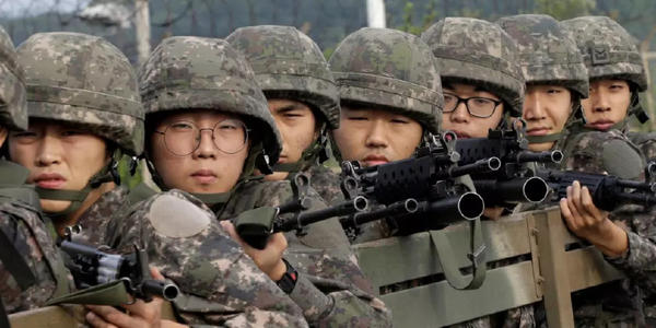 各国是如何处理逃兵的？德国的枪毙，美国的坐牢，那中国呢