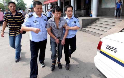 拘留通知书代表批捕吗?收到拘留通知书后需要怎么办?逮捕法定条件