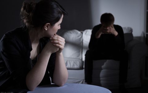如何起诉离婚？第一次进法院，诉讼离婚的这7点要搞清楚