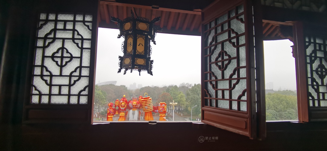 离婚除了分财产，还能让对方赔偿？离婚损害赔偿5个要点了解一下