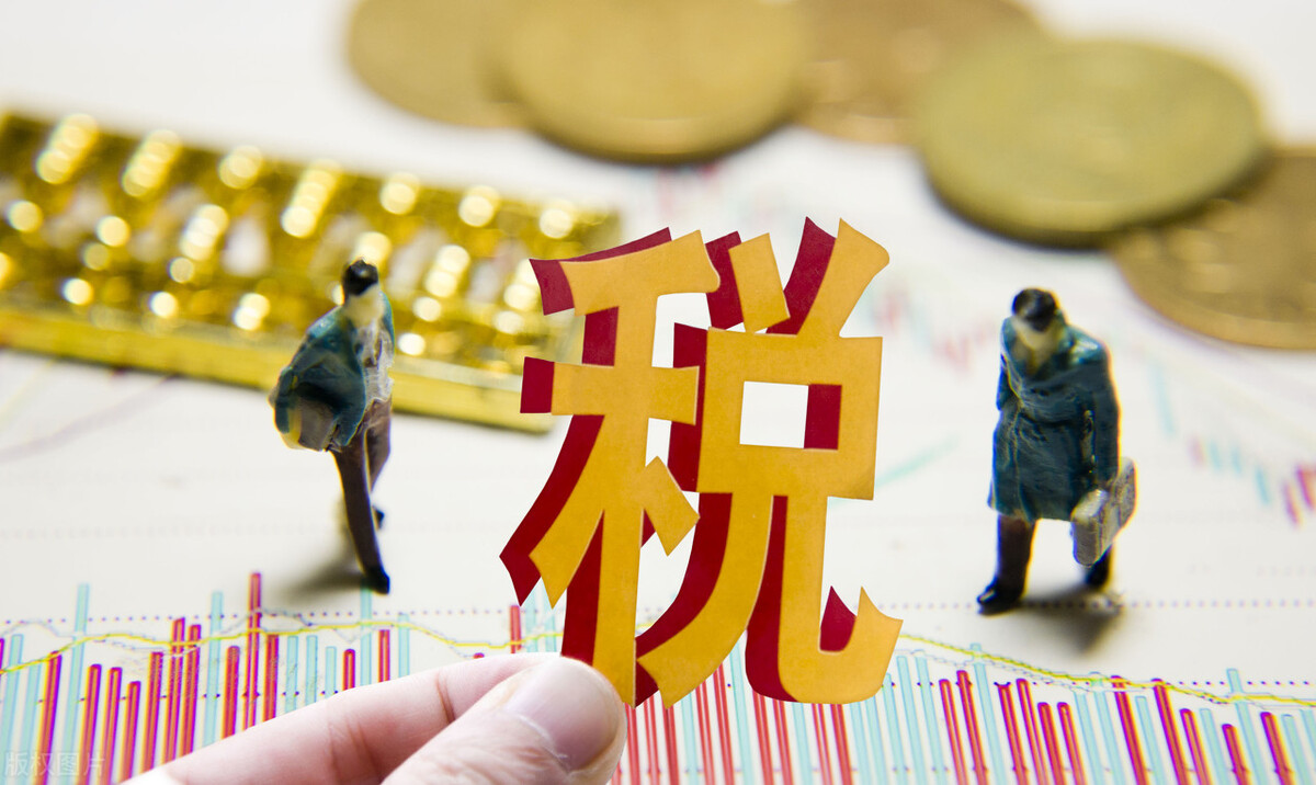 父母将住房赠送给子女，需要交税吗？如果交，都要缴纳哪些税？