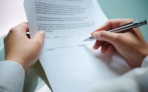 丧失劳动能力能否解除劳务合同？