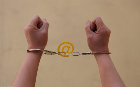 关于刑事拘留的一些注意事项