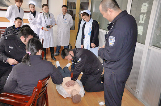 死亡证明在哪里开?