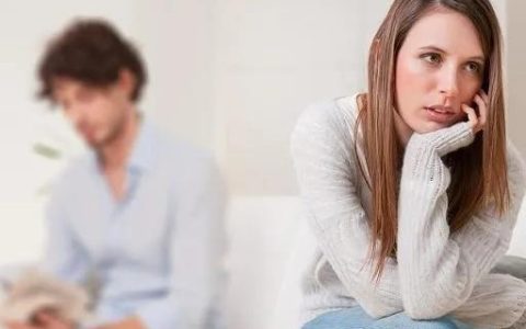 女方提出离婚吃亏在哪及女方提出离婚新政策