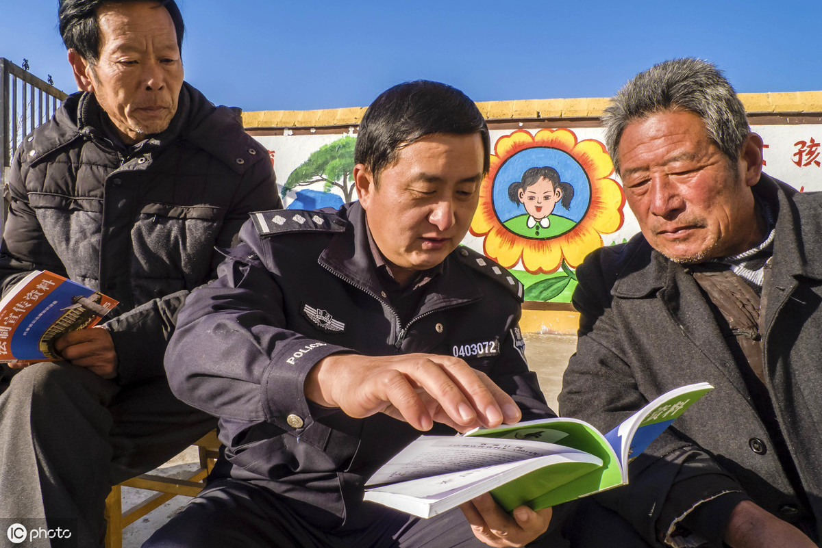 严重职务违法最轻判几年?哪些罪属于职务犯罪?