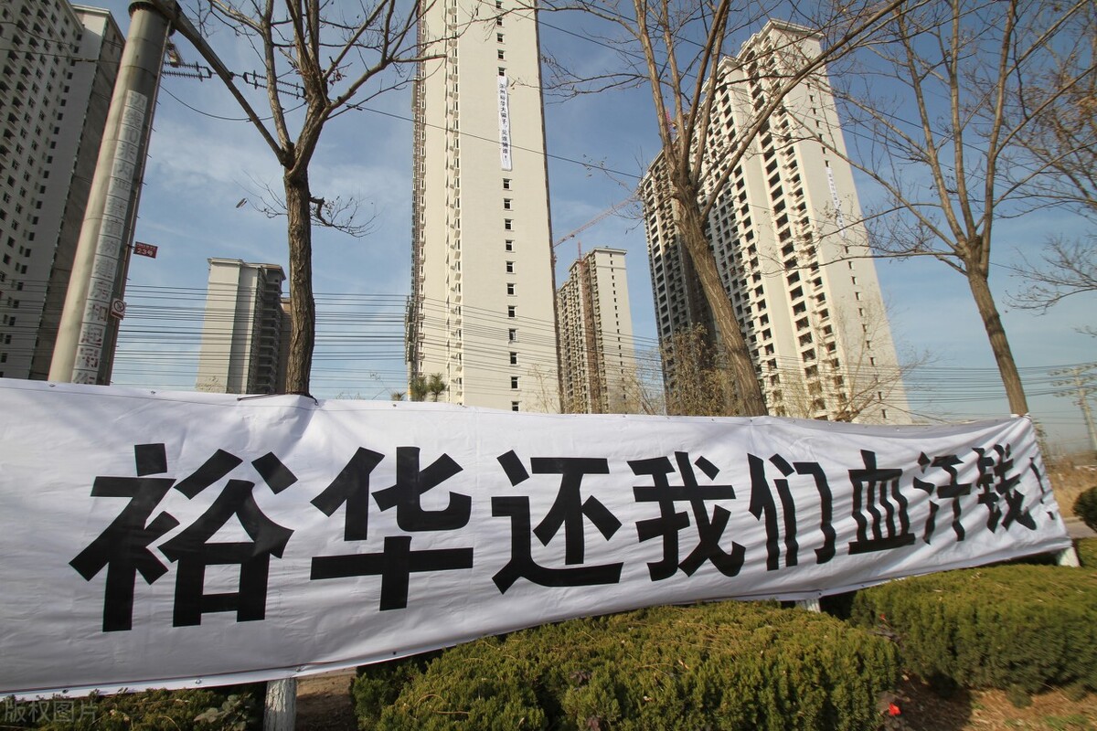 欠钱不还也会坐牢么？欠多少钱会构成犯罪？