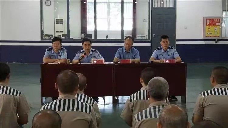 在监狱里如何立功赎罪获得减刑