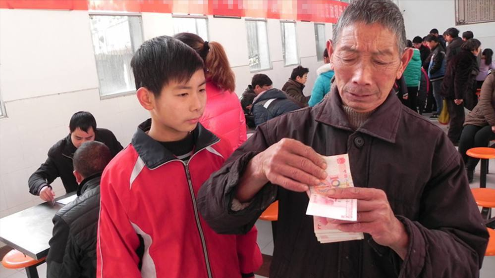 目前农村养老的新政策是什么?农村养老靠个人还是国家?快收藏