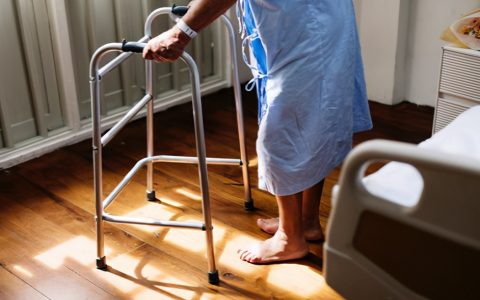 认定医疗事故的条件是什么，怎么构成医疗事故？