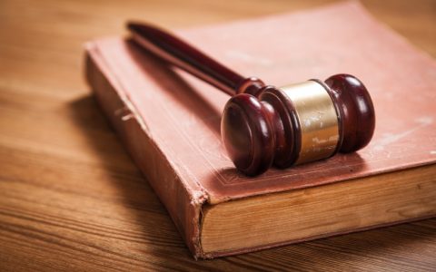 重庆彭水县区律师辩护 故意伤害罪的构成要件是什么