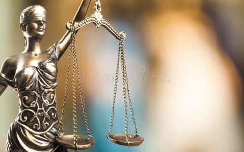 刑法的秘密：无罪推定并非是为了保护被告人，而是法官与陪审员