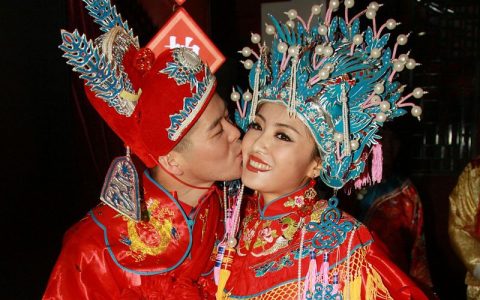 离婚后财产如何分割？今年起，夫妻离婚后不用争，一律这样处理