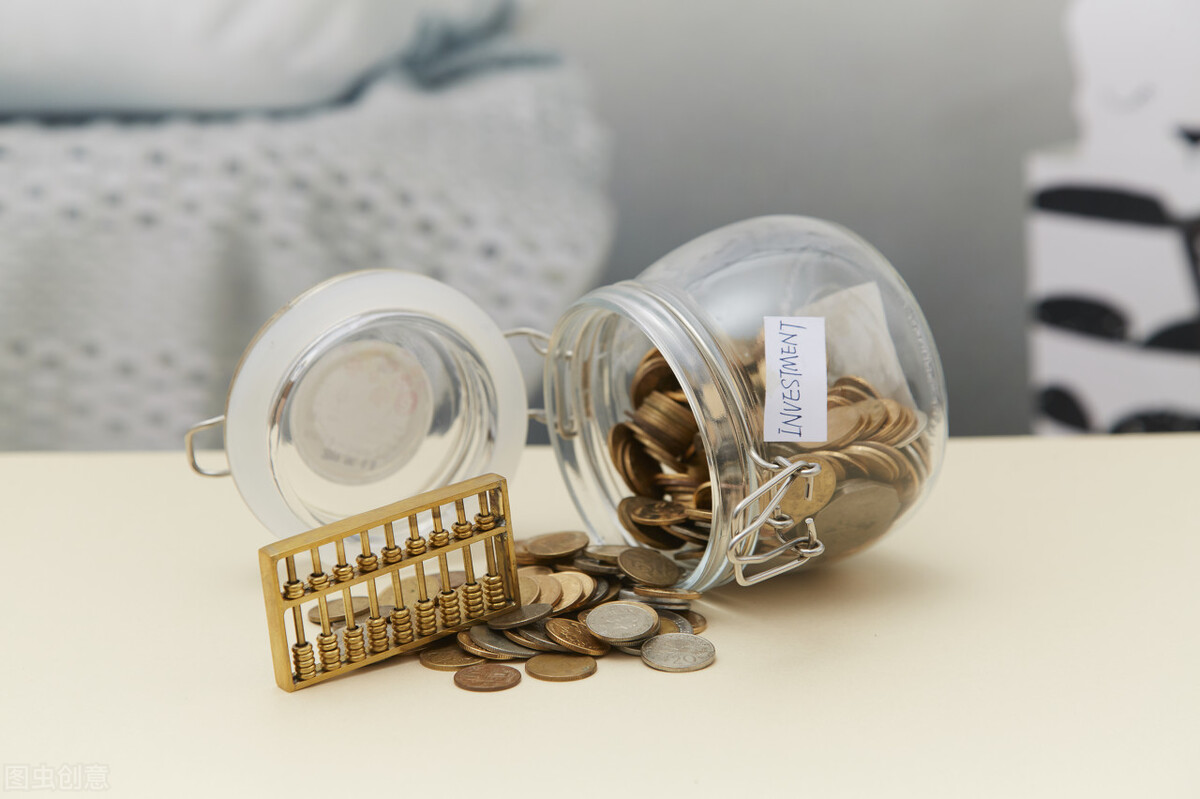 个人养老金制度将出炉！一年如果缴1万2，退休后可能领多少？
