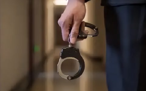 案例回顾：缓刑与死缓有何区别？缓刑结束后还用服刑吗？
