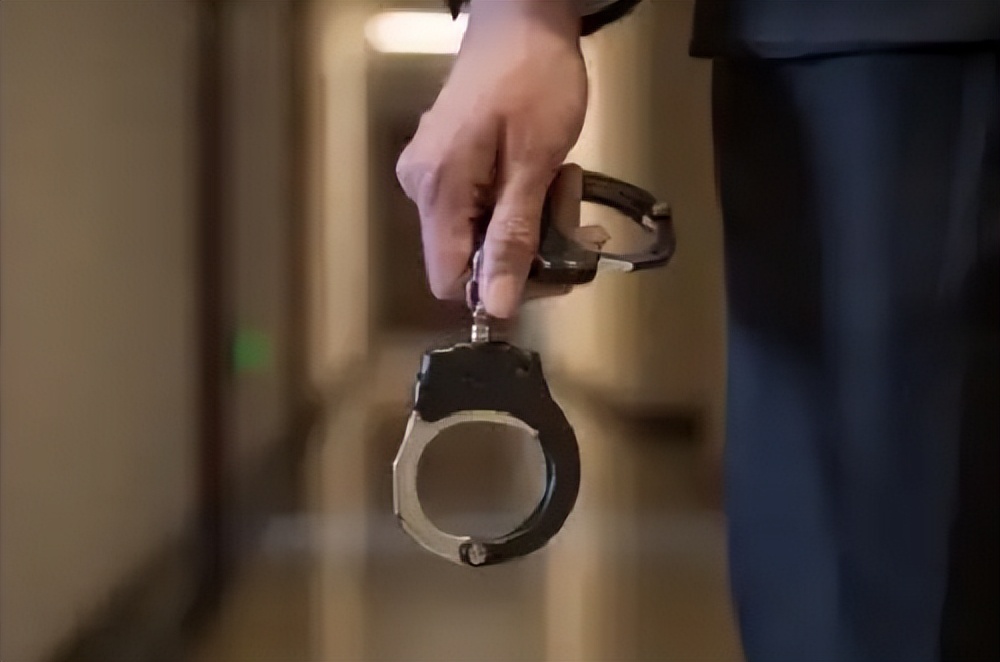 案例回顾：缓刑与死缓有何区别？缓刑结束后还用服刑吗？