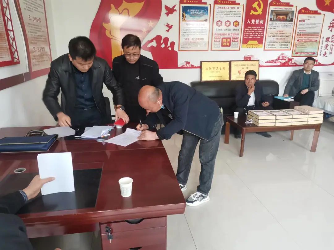 庆阳正宁法院执结一起涉52户农民土地流转合同纠纷，为春耕保驾护航
