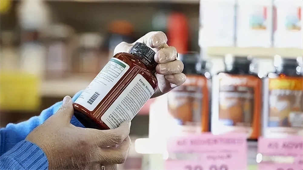 案例分析：虚假广告属于诈骗吗？与诈骗罪有何异同？