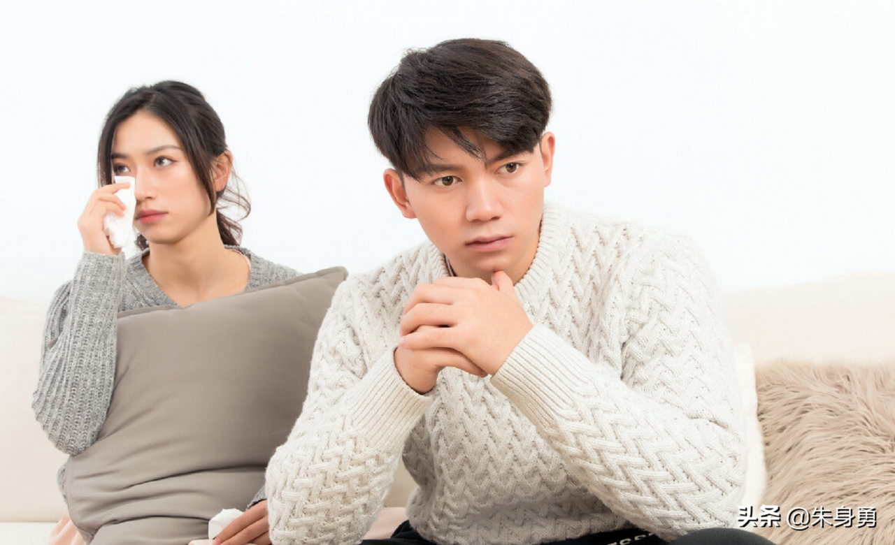 发现老公在外边有了人,原配不要着急对峙,这样做才能守护婚姻