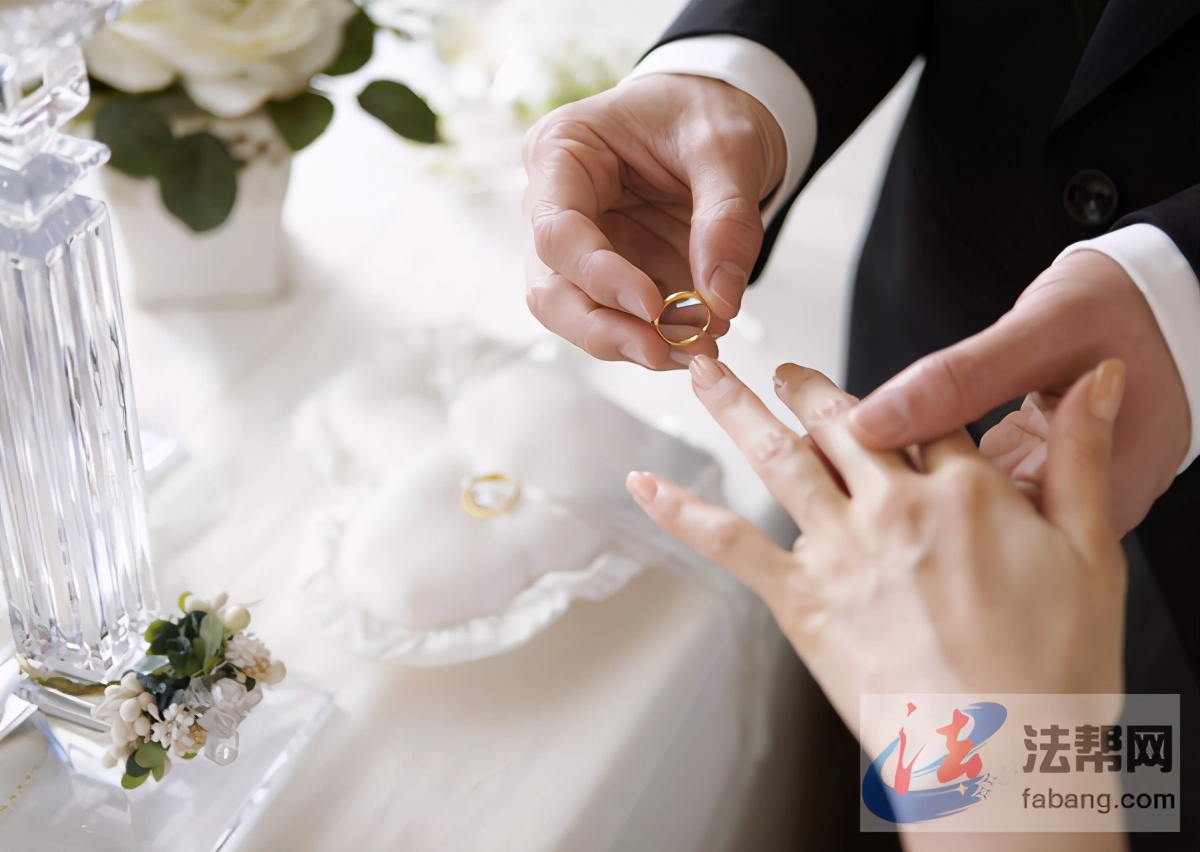 无结婚证有小孩算事实婚姻吗？