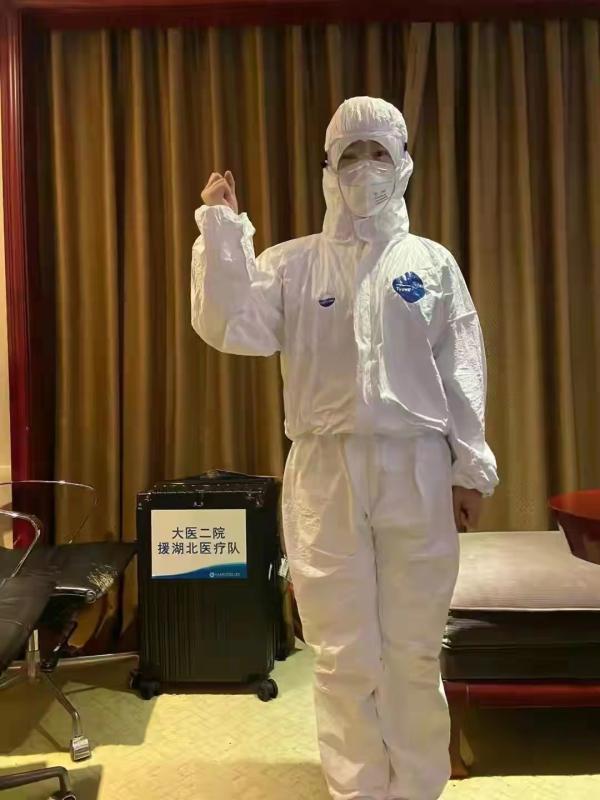 男子醉驾致情侣死亡并逃逸一审被判五年半，死者家属申请抗诉