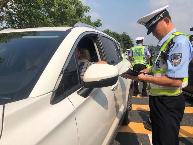 副驾驶不系安全带怎么处罚,如何避免