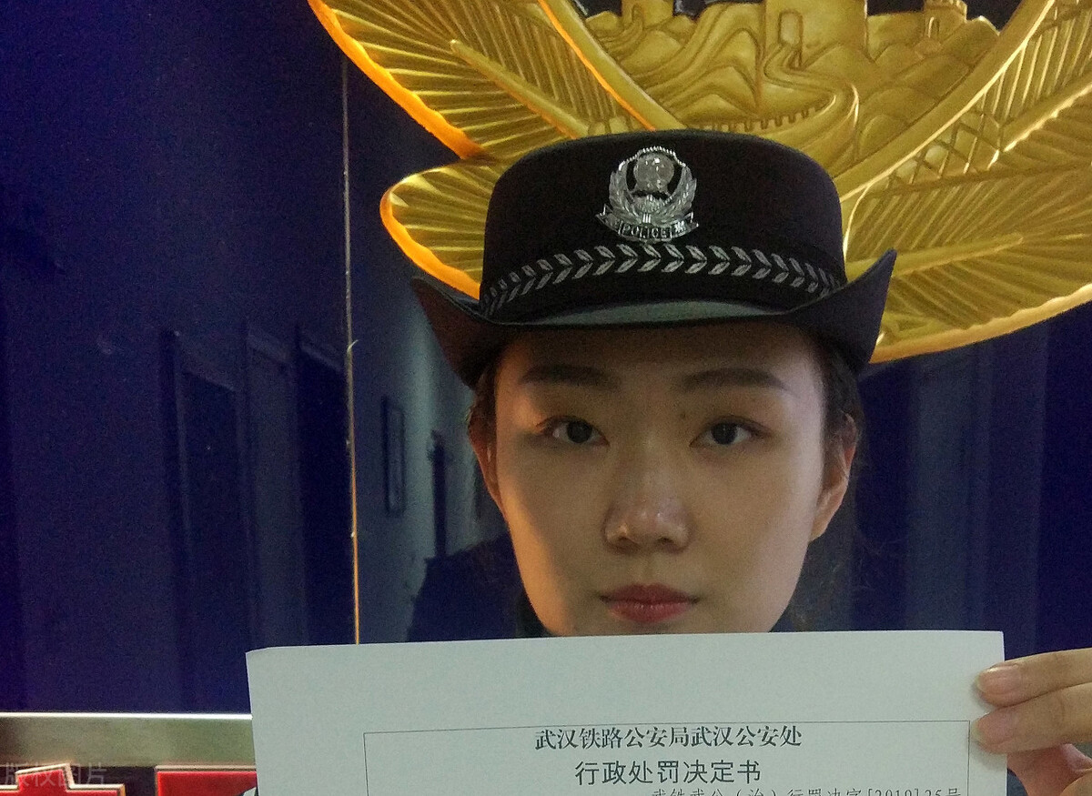 因为嫖娼被行政拘留10天,留下案底么?会影响子女不?