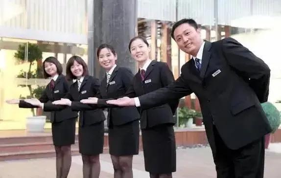 委托书一定要让委托人当面签或进行公证，确保签字的真实性