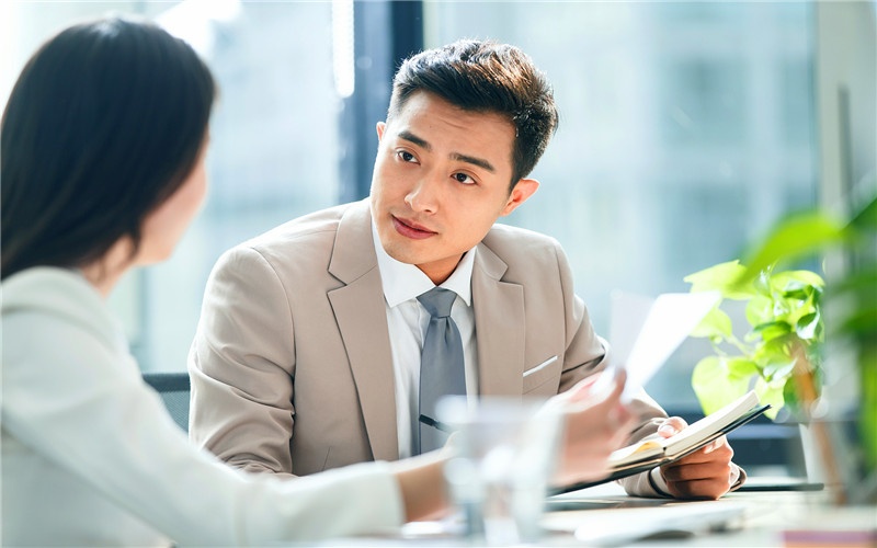 几个人合伙创业,应该如何进行股权分配呢?分析一下