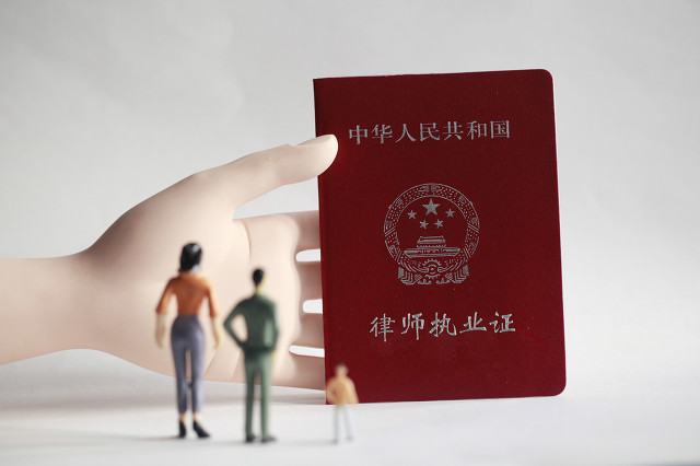 取保候审、缓刑、以及刑事案件有必要请律师吗?