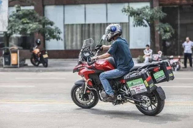 摩托车报废制迎改革？13年强制报废或将被取消，你赞同吗？