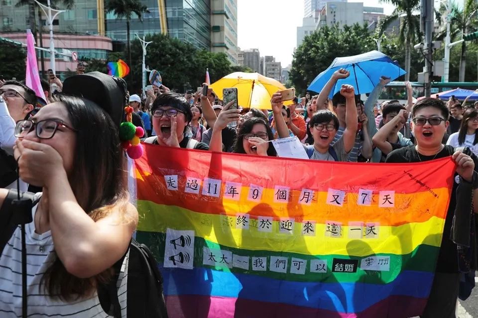 台湾同性恋人,可以结婚了。