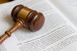 南京律师咨询:怎么做可以避免再婚妻子和她女儿分走我的遗产?