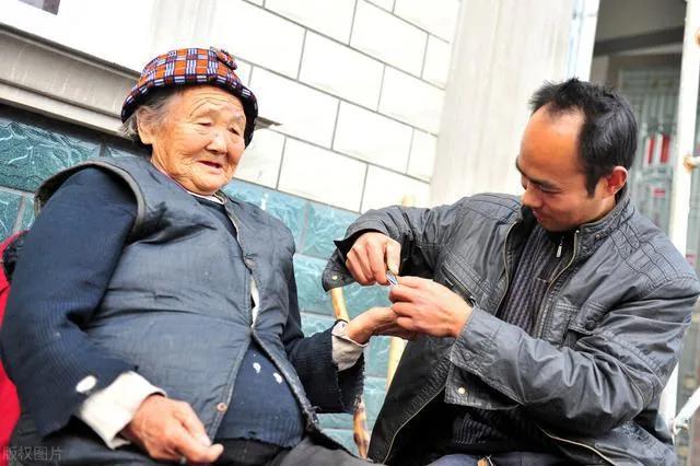 民法典新规:女婿不赡养岳父母,不违法!那独生女家庭该怎么办?