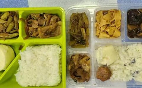 小学教职工“2元早餐”抢了学生午餐的肉？抢孩子碗里的食物，到底是为了什么？